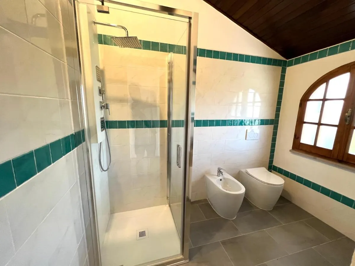 Casale Fronte Mare - Villa With Swimming Pool In Front Of The Beach Porto Columbu - Perd'E Sali