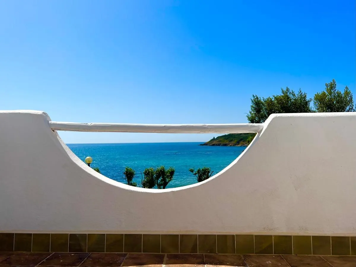 Casale Fronte Mare - Villa With Swimming Pool In Front Of The Beach Porto Columbu - Perd'E Sali