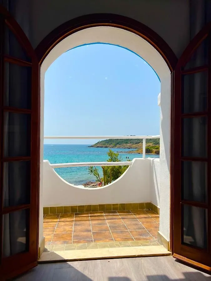 Casale Fronte Mare - Villa With Swimming Pool In Front Of The Beach Porto Columbu - Perd'E Sali Itália