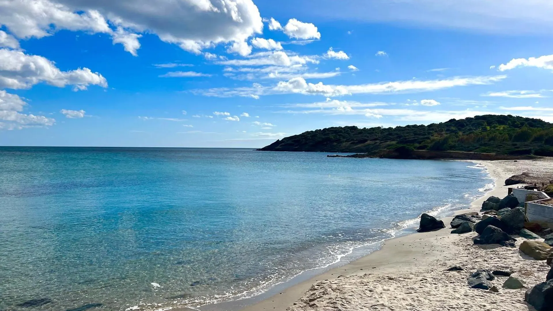 Casale Fronte Mare - Villa With Swimming Pool In Front Of The Beach Porto Columbu - Perd'E Sali